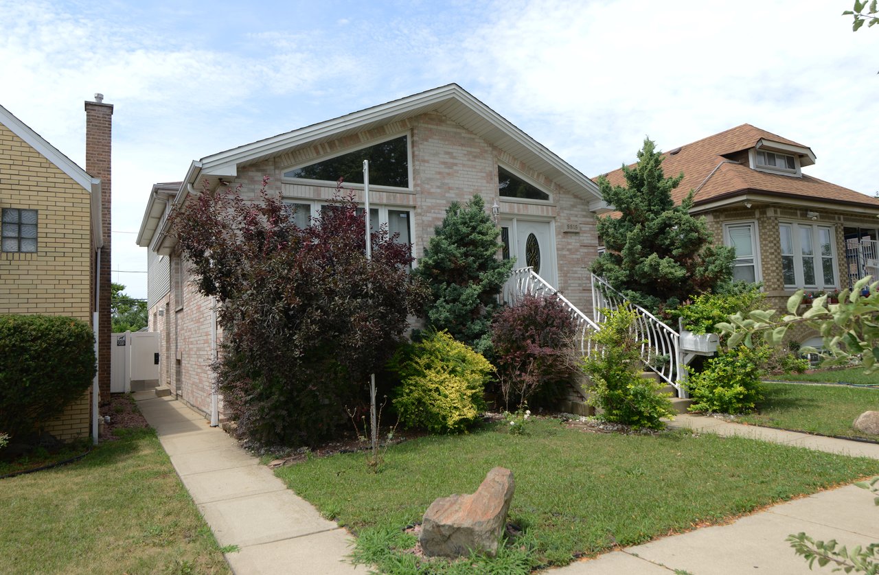 6616 S Knox Avenue, Chicago IL