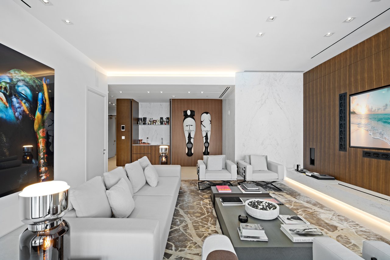 Muse Lower Penthouse