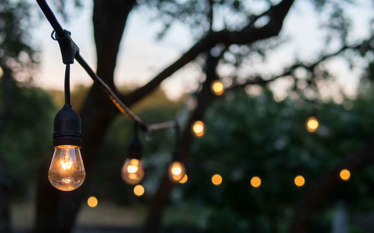 Summer Soirees: How to Celebrate the Little Things This Season