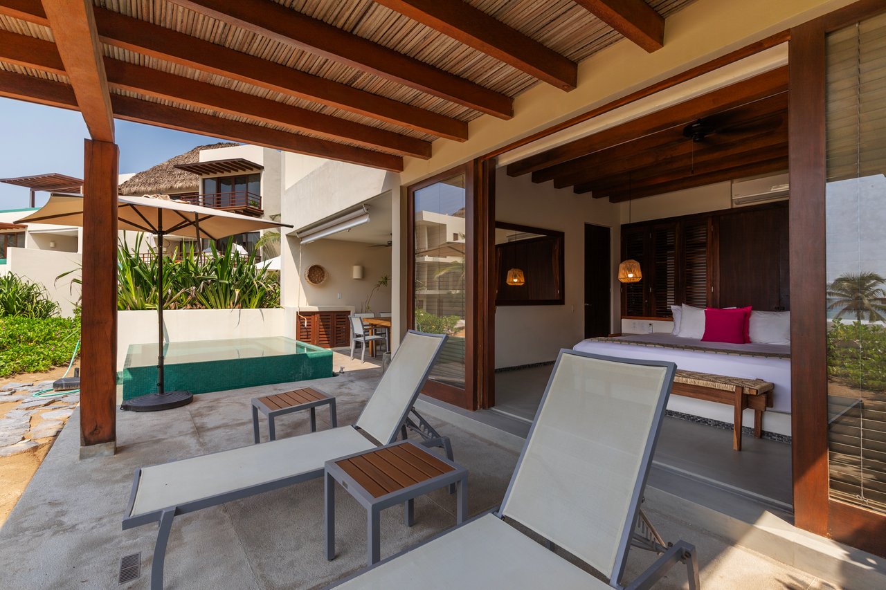 Marea Beachfront Villa C11