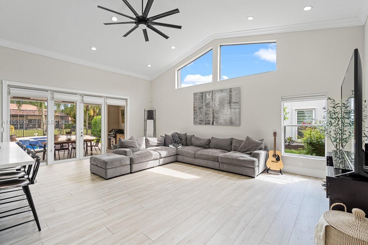 8412-nw-52-place-coral-springs-home-for-sale-living-room