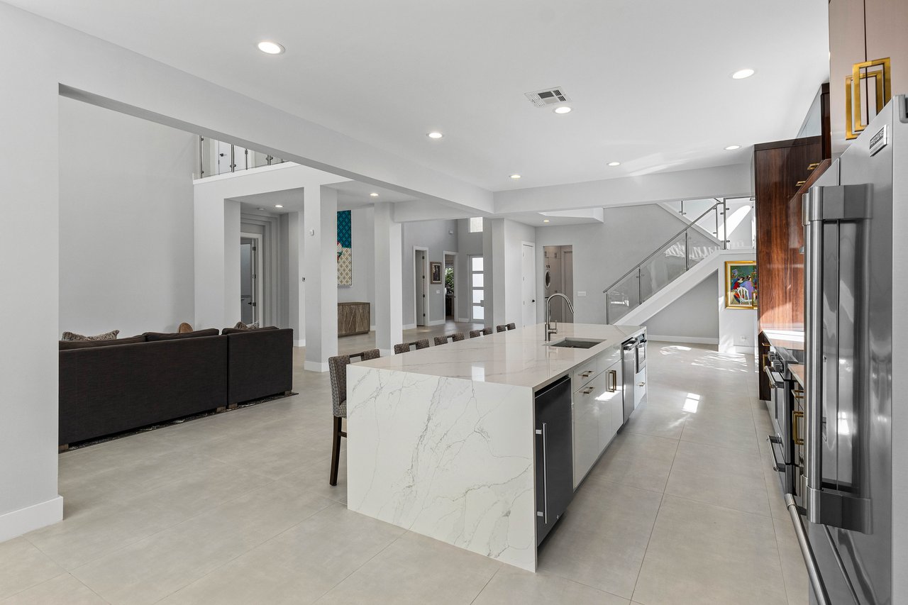 17371 Bridleway Trail
