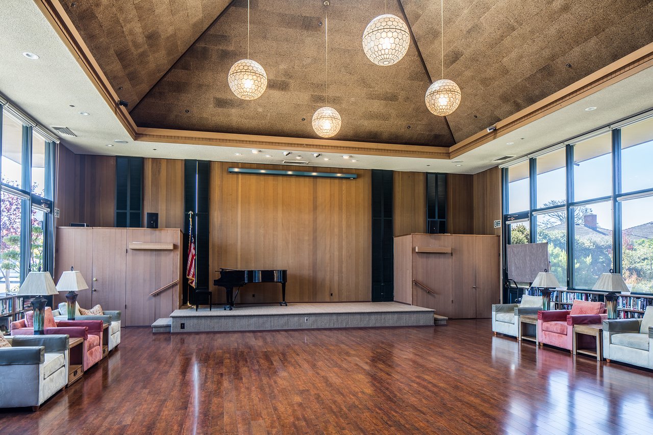 142 Del Mesa Carmel