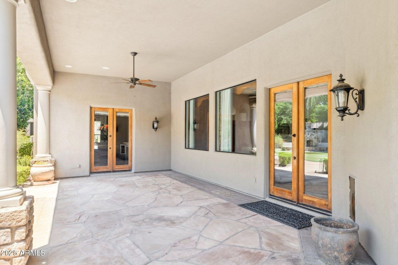 3731 E Halifax Cir 85205