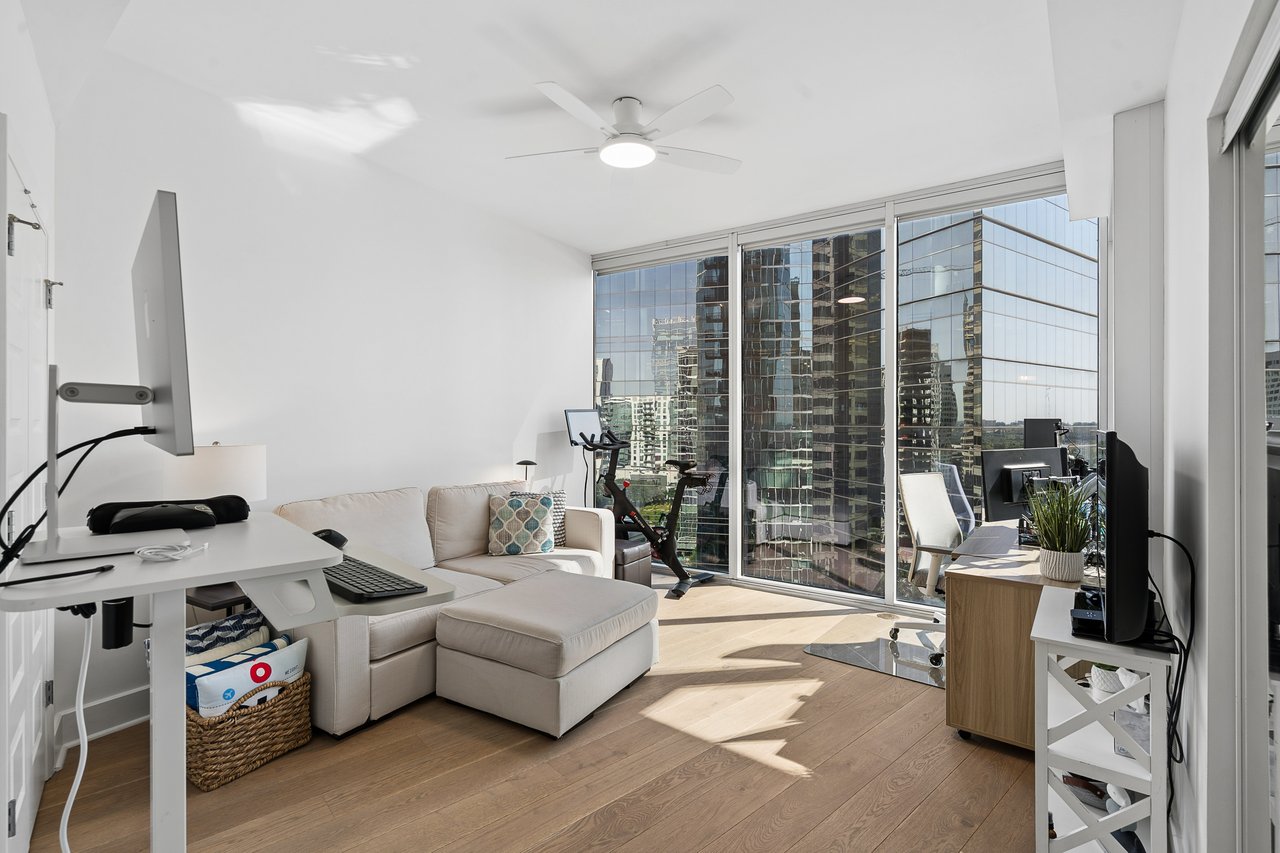 1080 Peachtree Street Unit 1504
