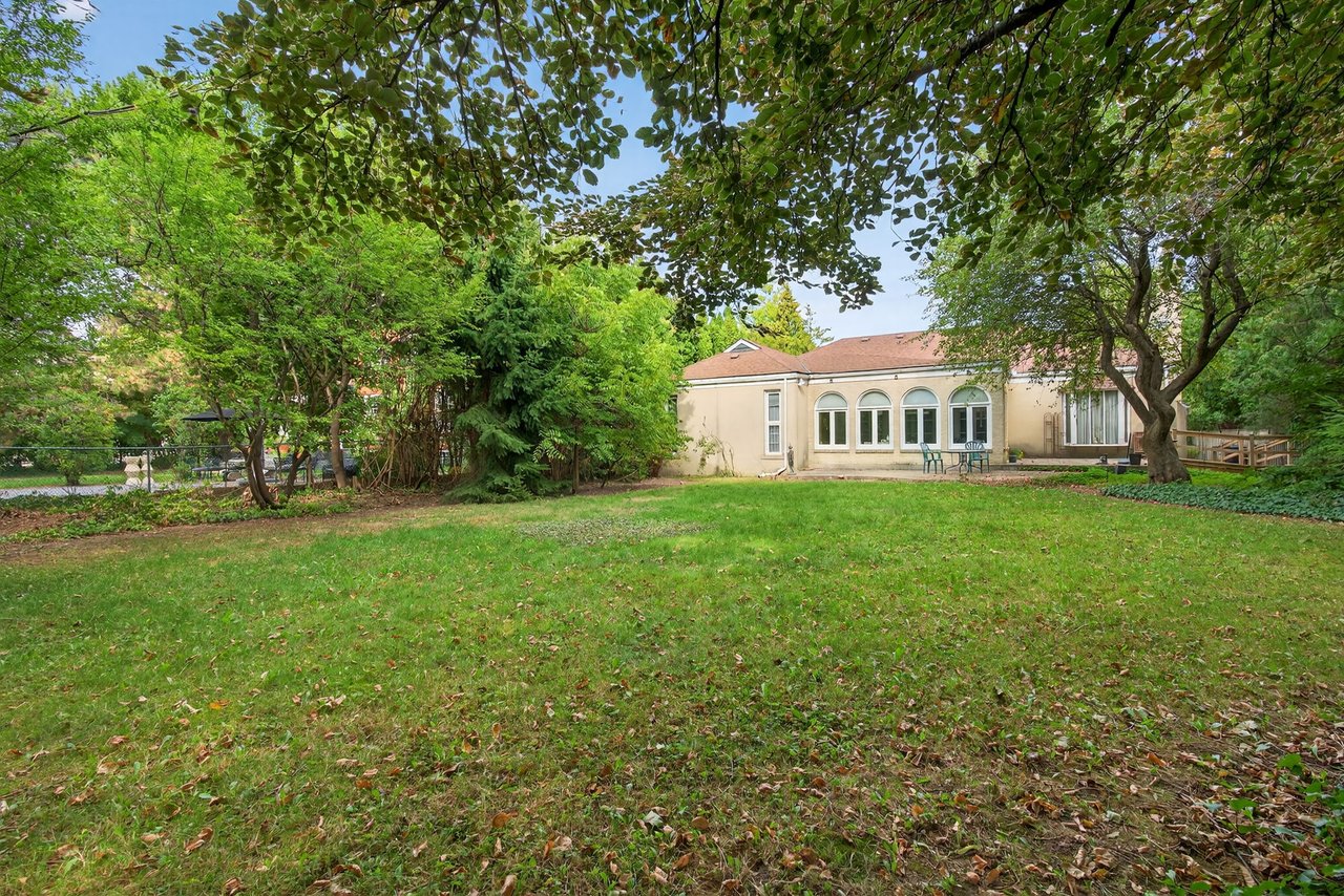 SOLD: Most Sought-After Bayview Gardens