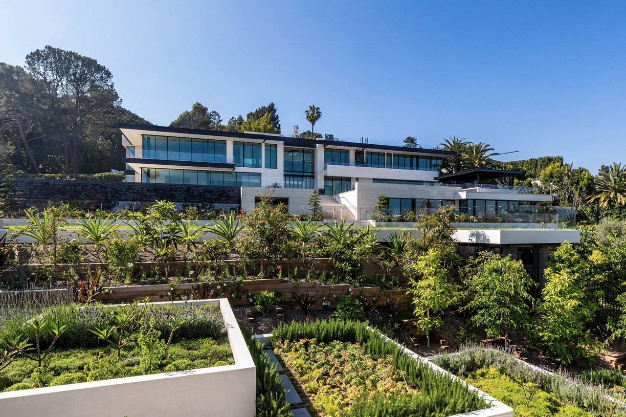 908 Bel Air Rd