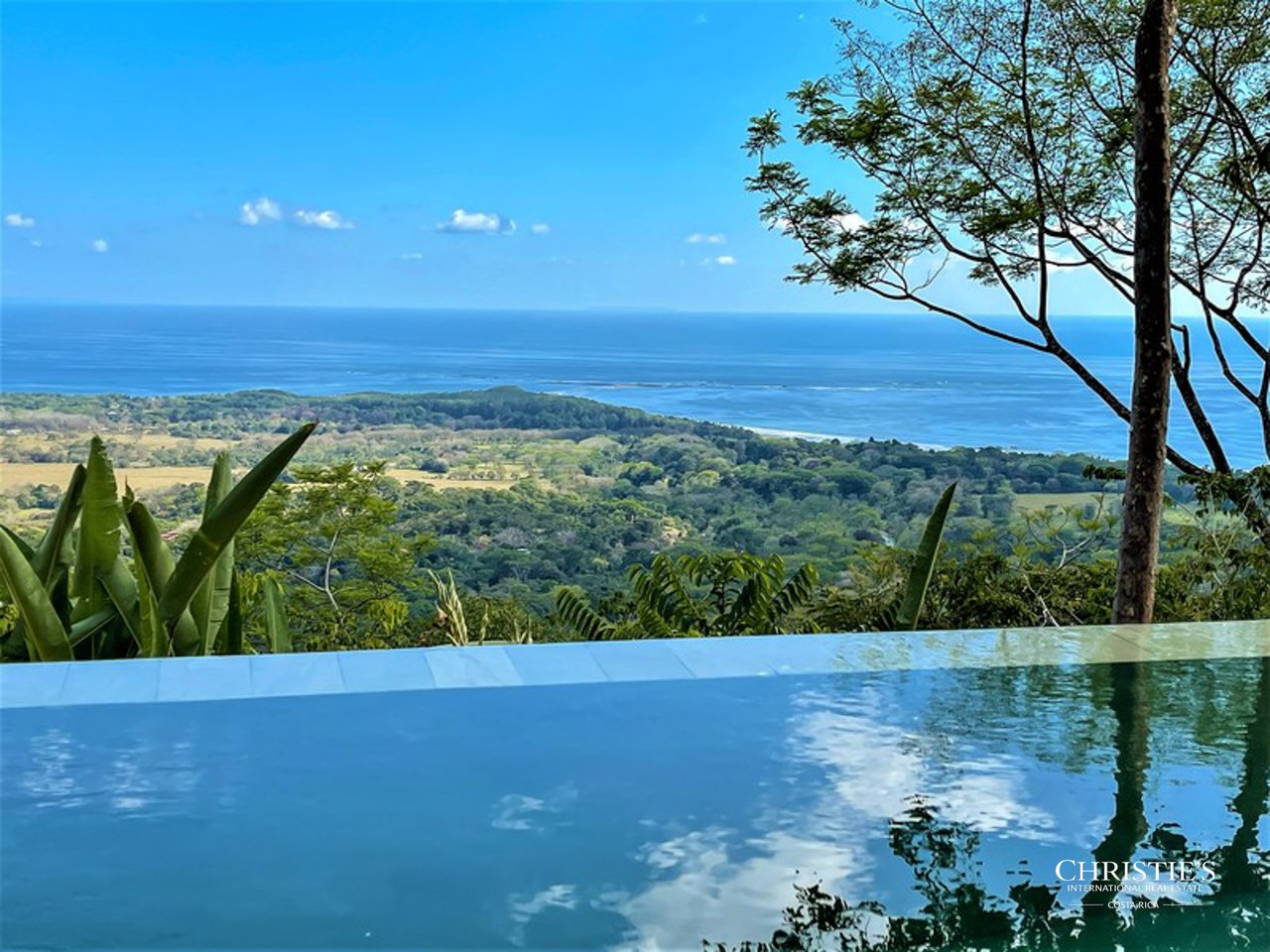 The Zen Villa | Award-Winning Teak Luxury Home with Ocean Views 