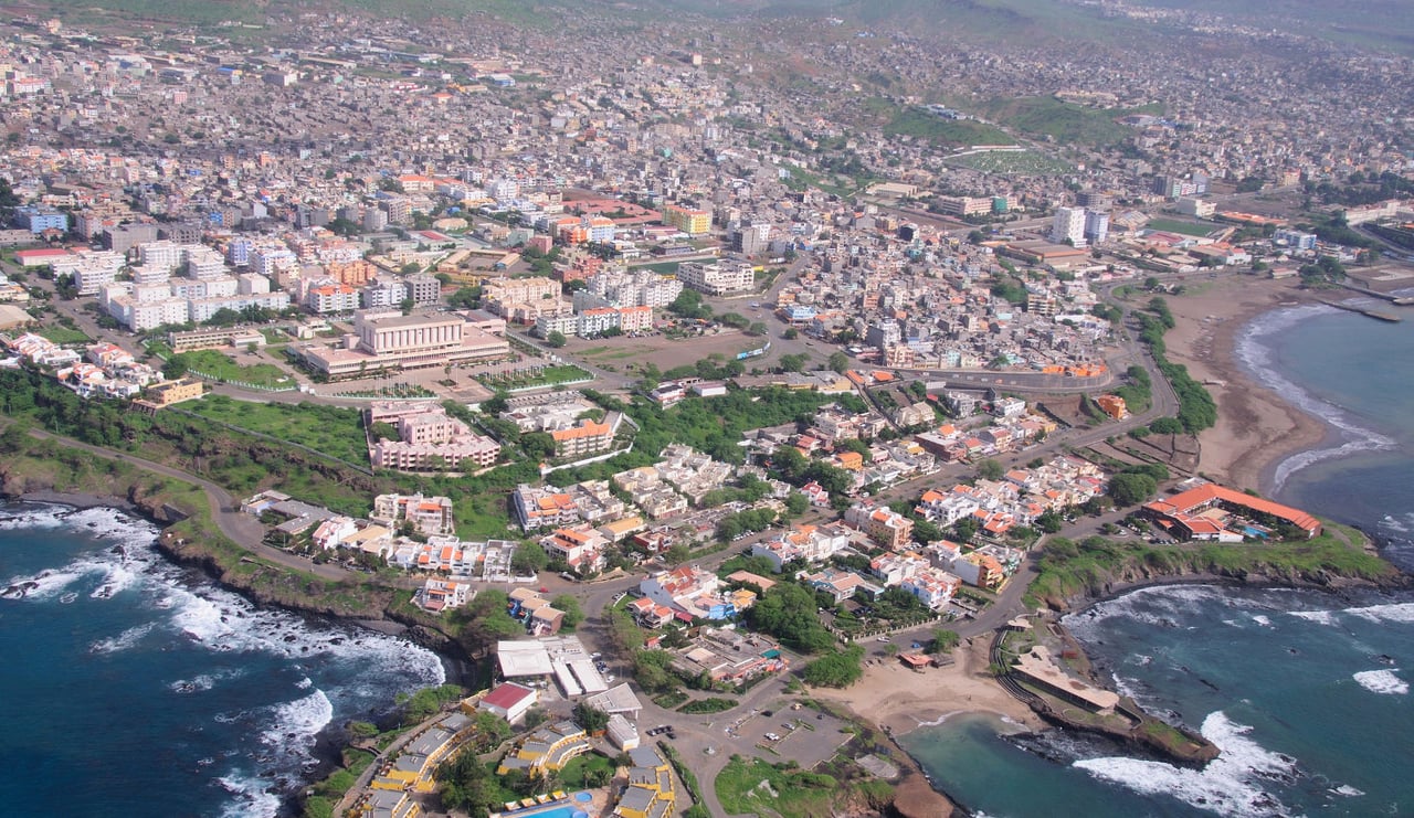 Moving to Cabo from the U.S. or Canada