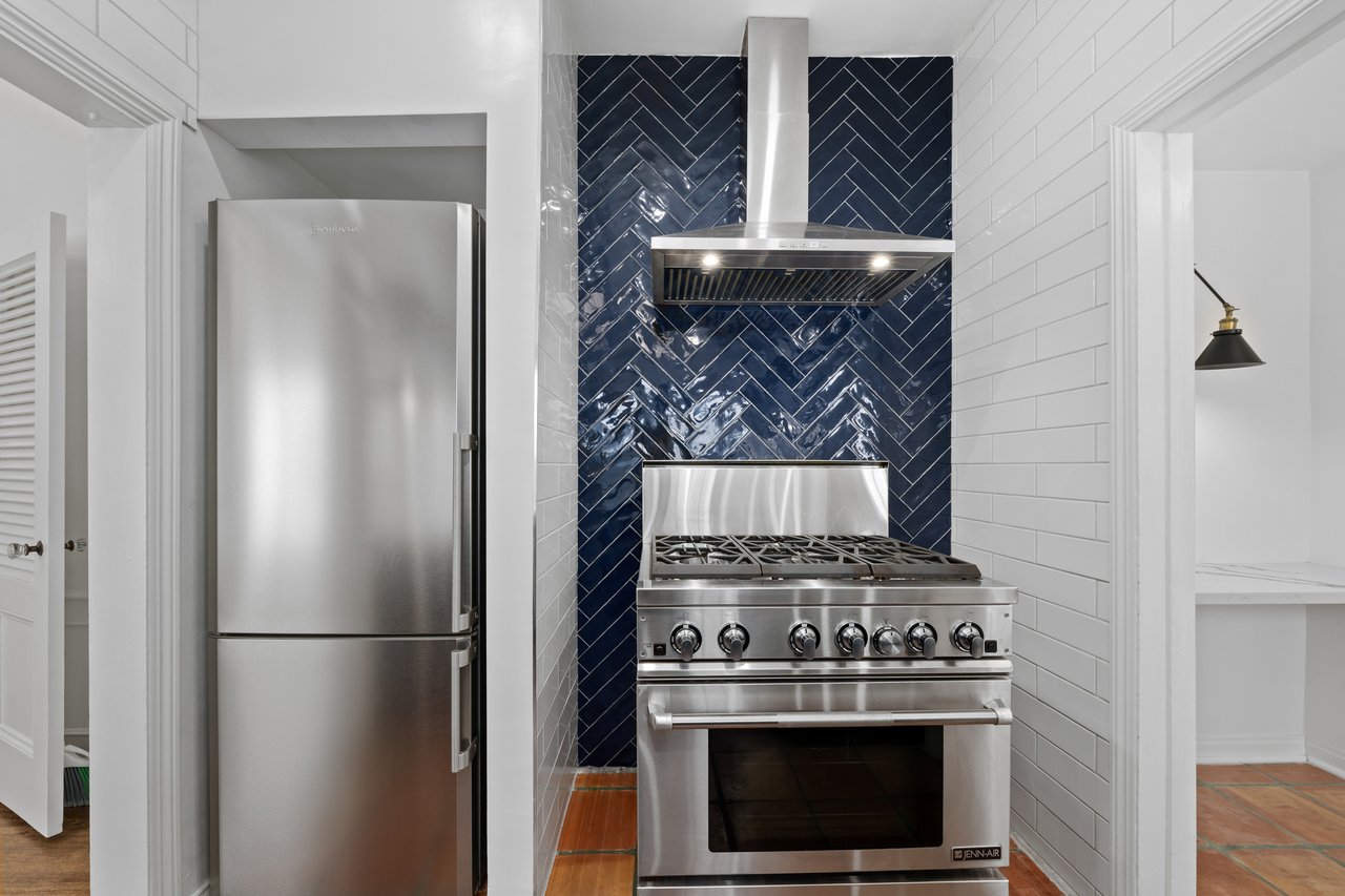 6427 Orange Street, Beverly Grove