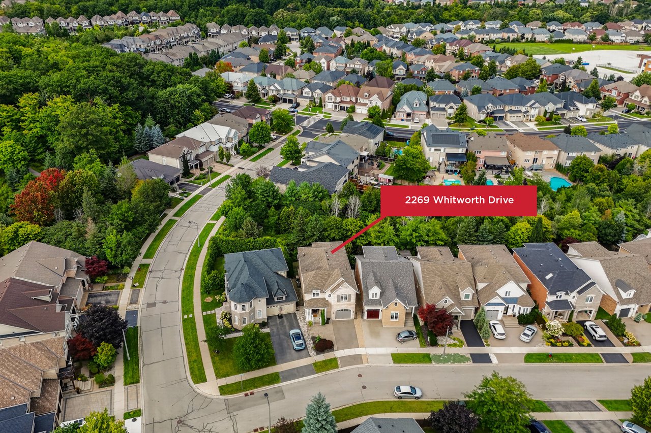 2269 Whitworth Drive, Oakville 