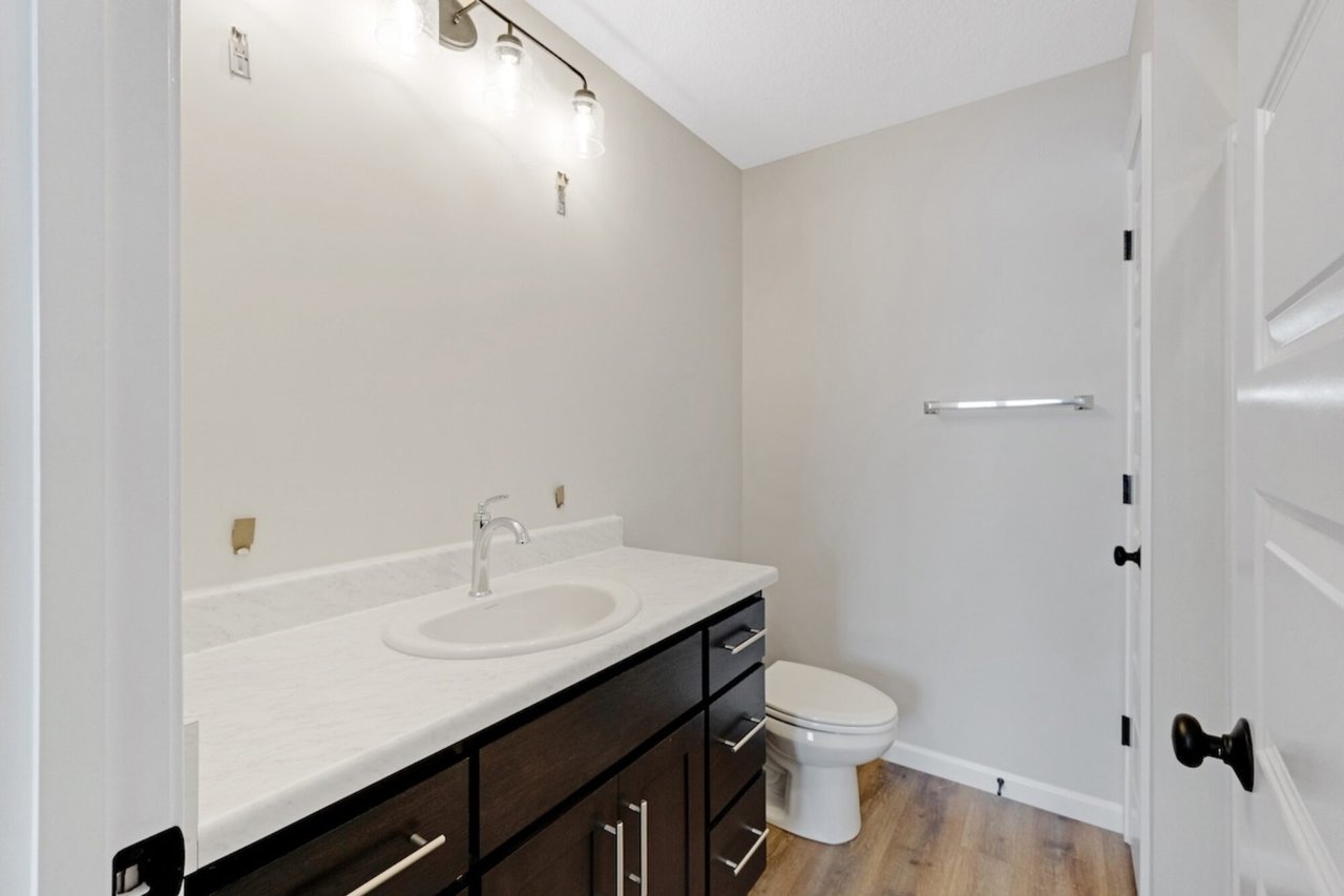 551 Persimmon Cove