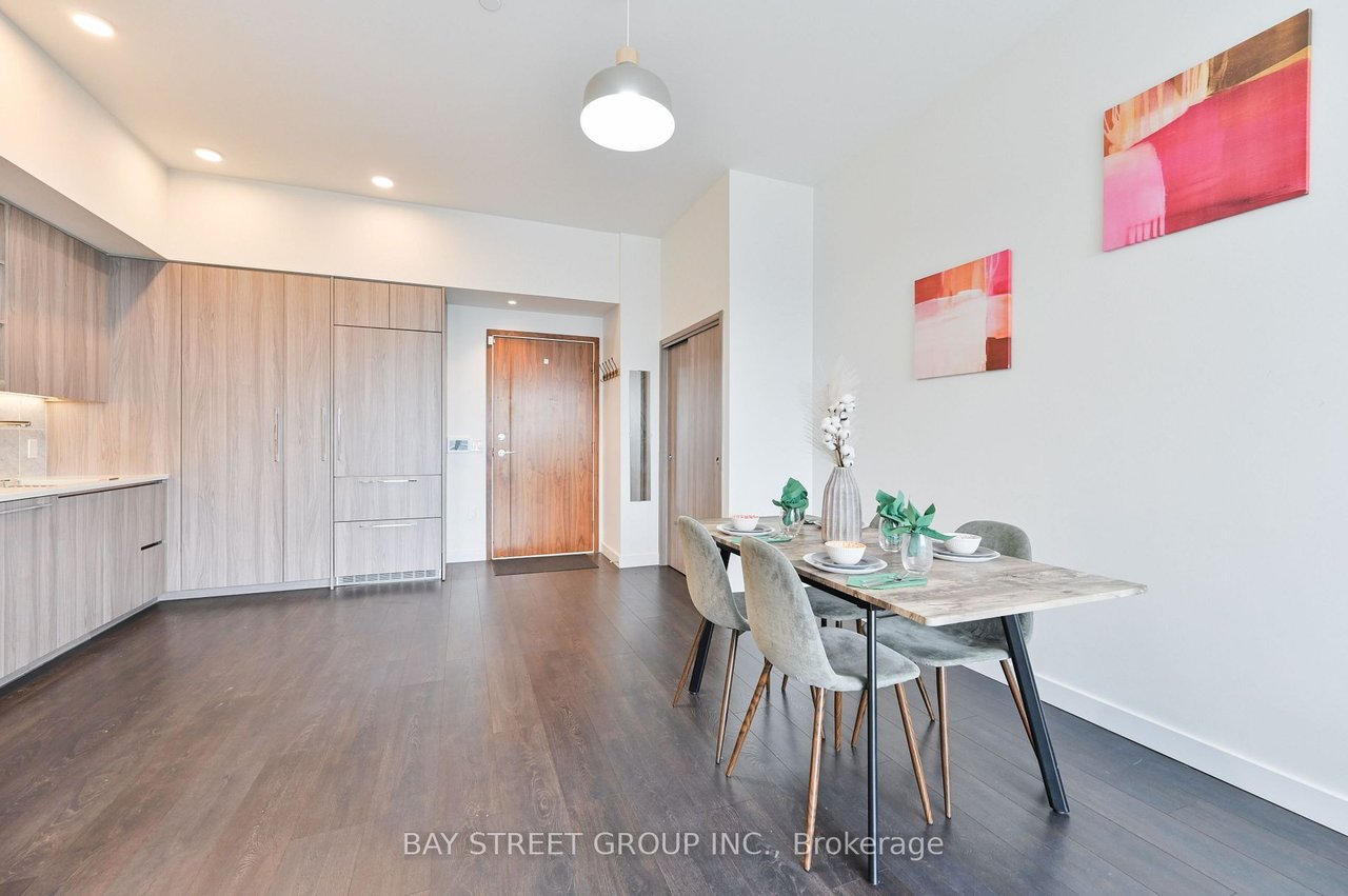 NORTH YORK'S MOST LUXURIOUS PENTHOUSE