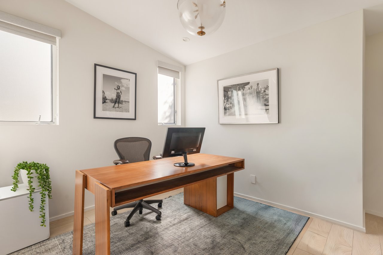 279 Mabery Rd, Santa Monica