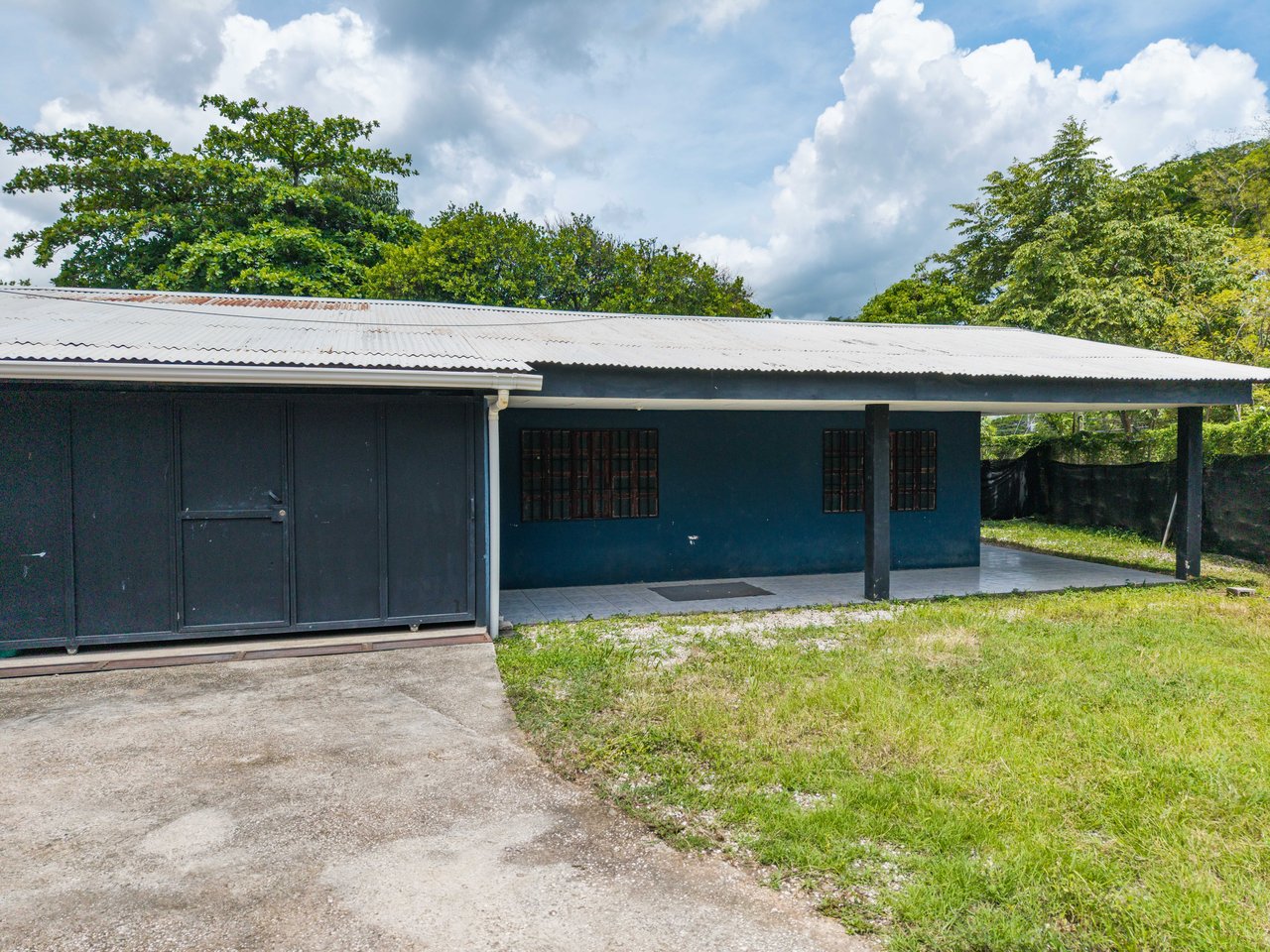 Potrero Fixer Upper | Fully Serviced 500 m² Lot