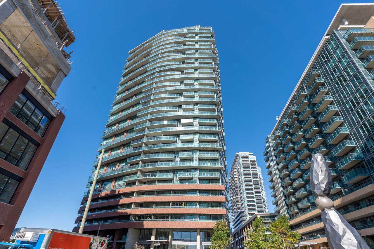 150 East Liberty St, #2216