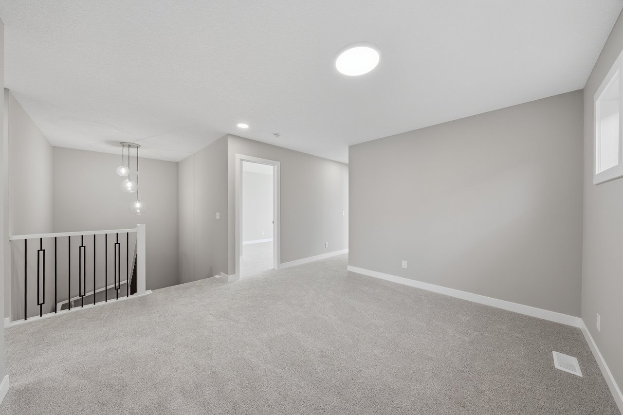 59 Belvedere Crescent SE