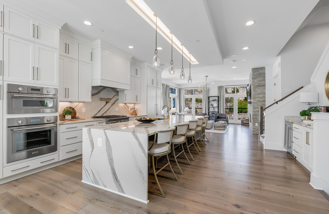 8201 River Rd, Bethesda, MD 20817