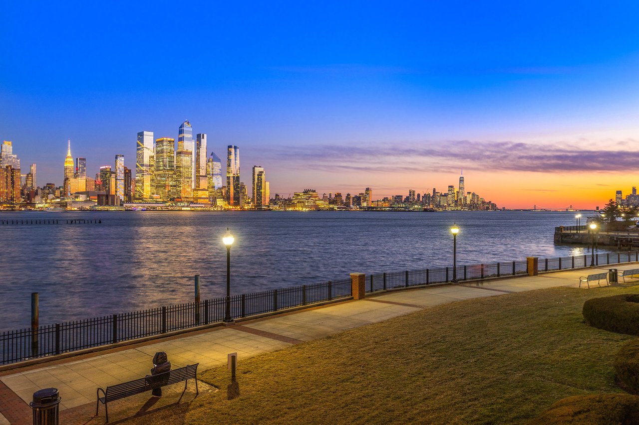 16 Regency Place | Townhouse in The Brownstones at Port Imperial