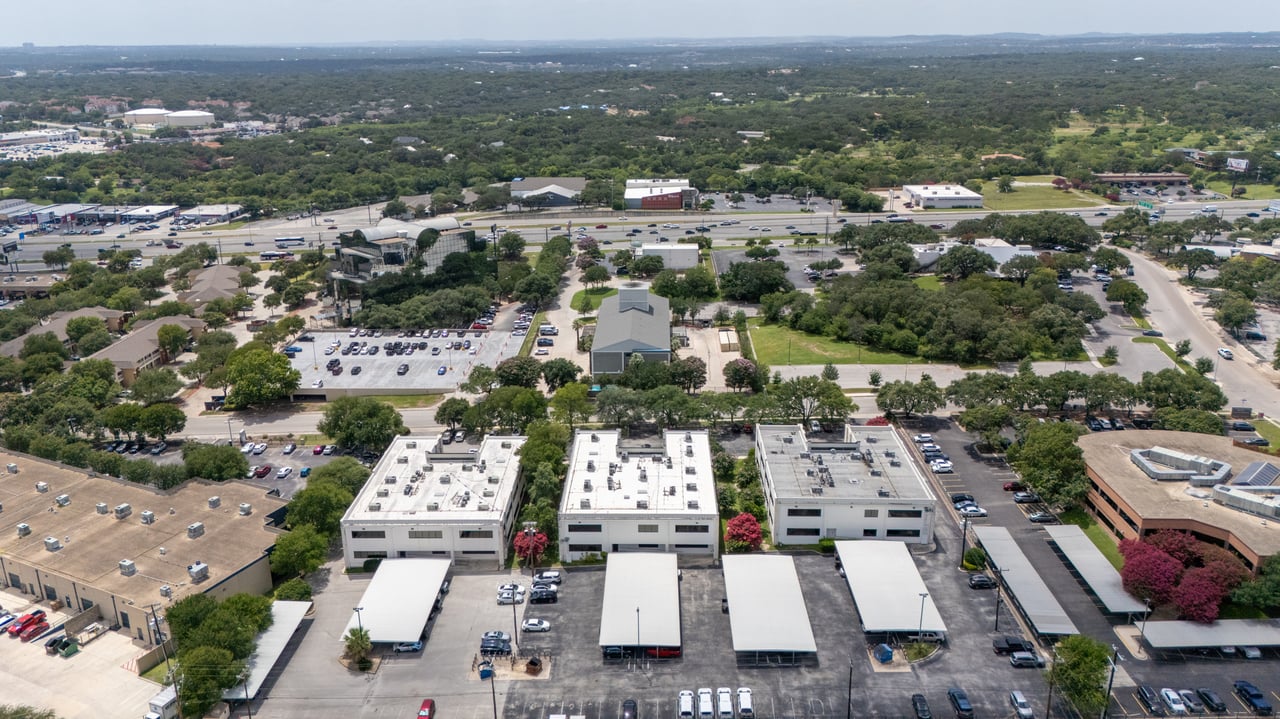 Independence Plaza I & II | Move-in Ready Spec Suites | For Lease
