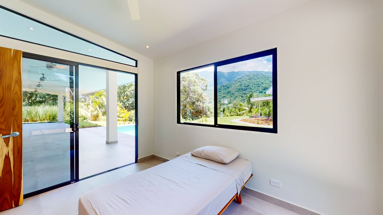 Exquisite Modern Retreat with Ocean and Mountain Views in Ojochal, Costa Rica