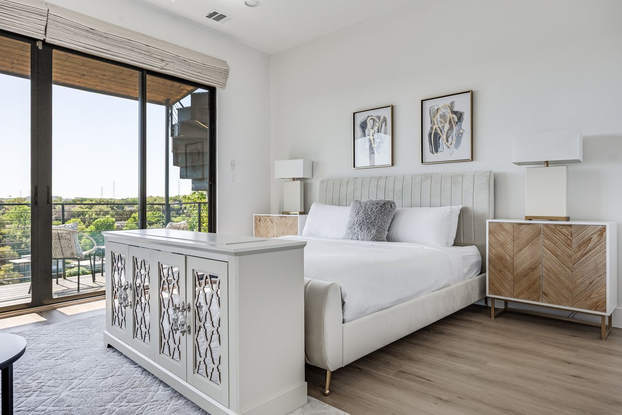 3138 Chisholm Trail