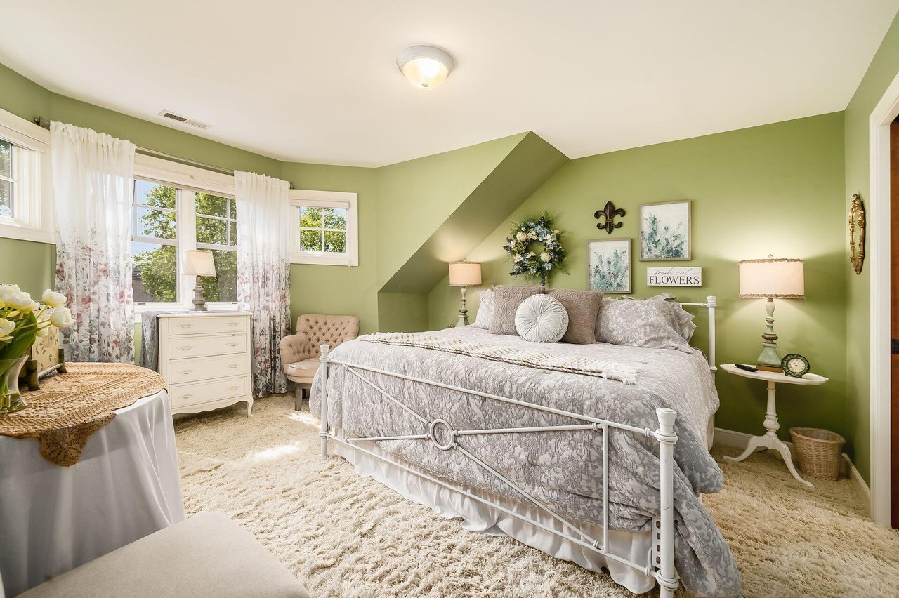 7800 Tillinghast Drive