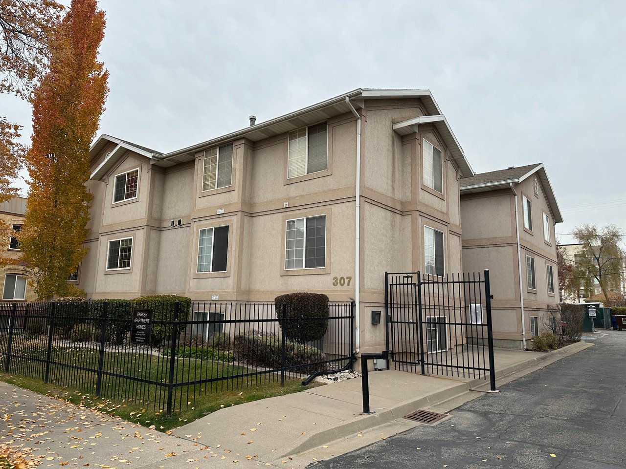 Parker House Apartments