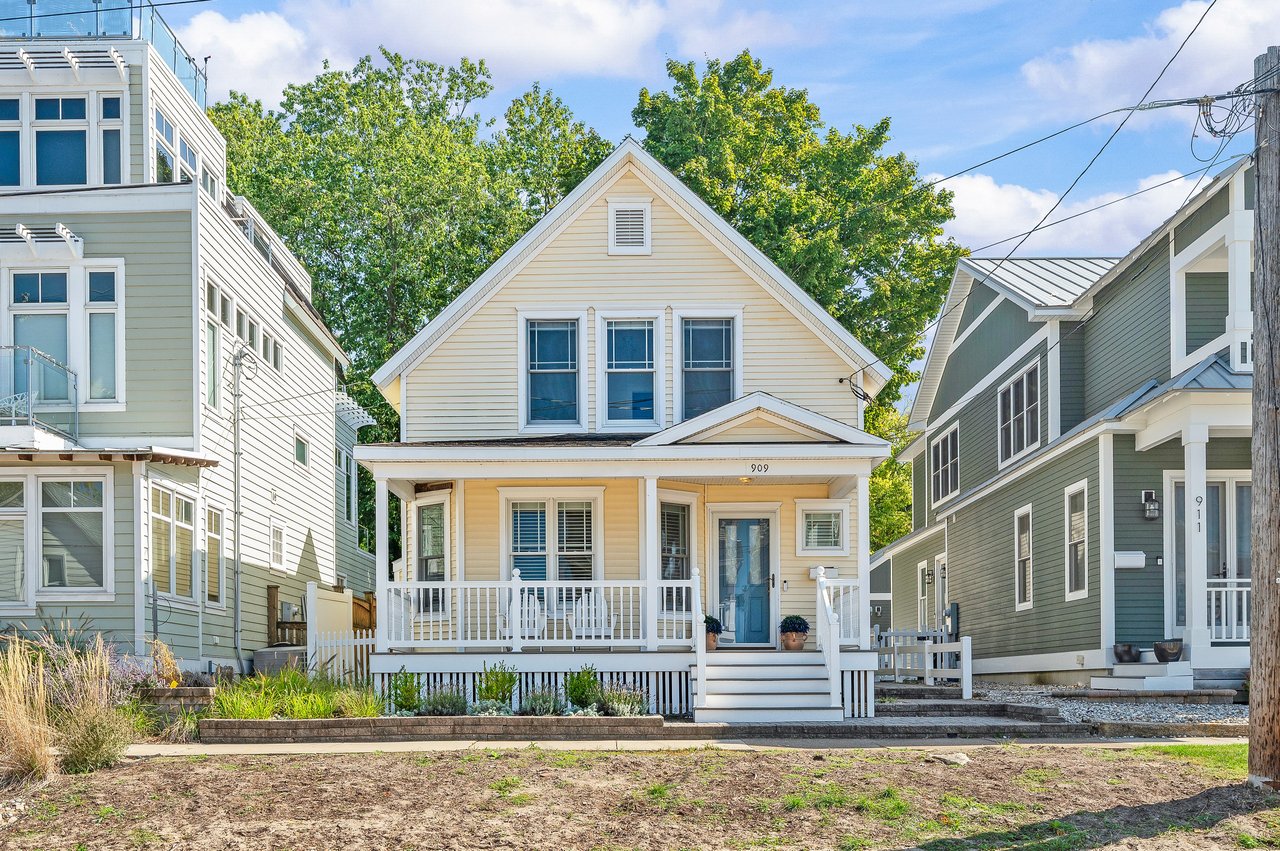 909 Lions Park Drive