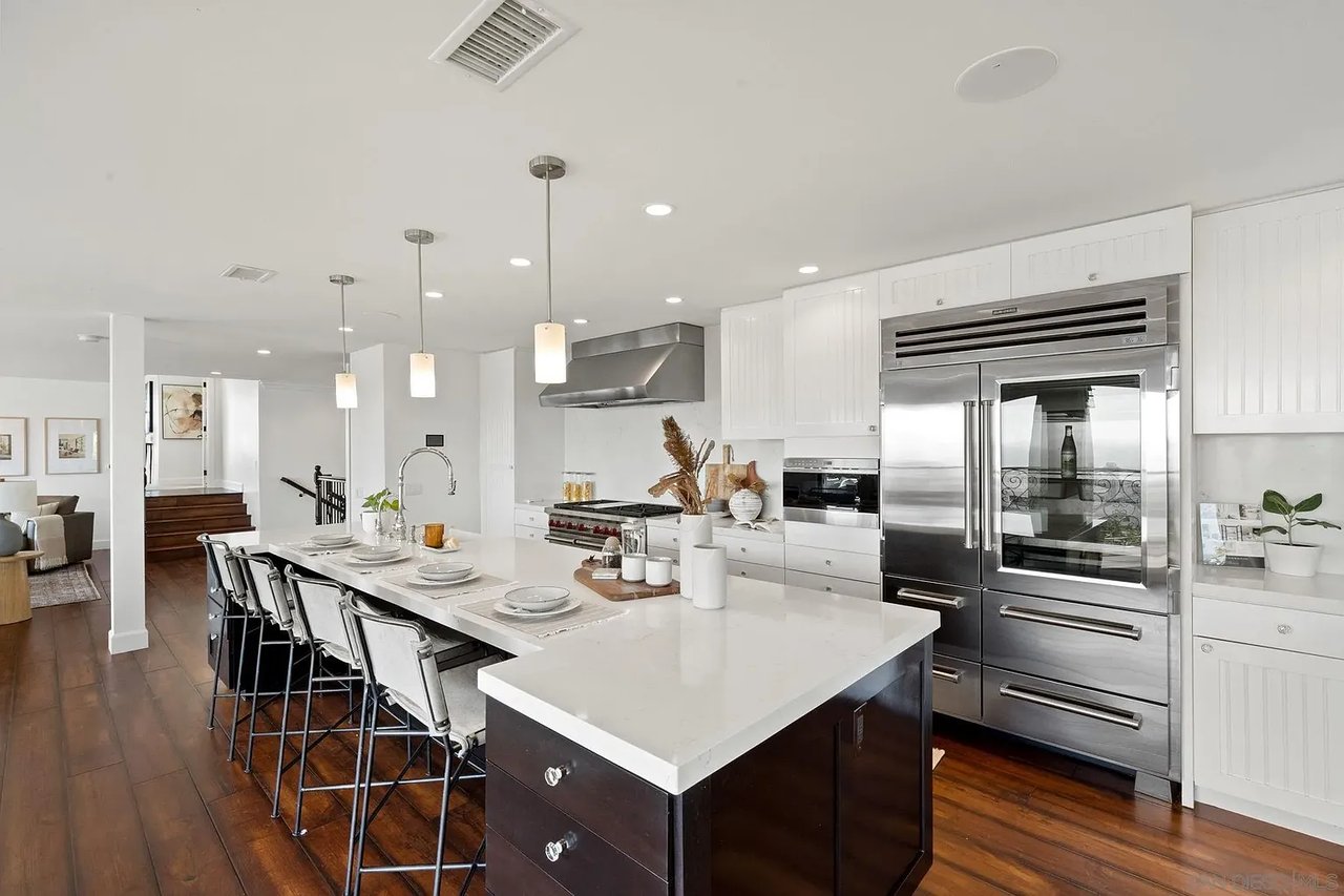 5791 La Jolla Corona Dr