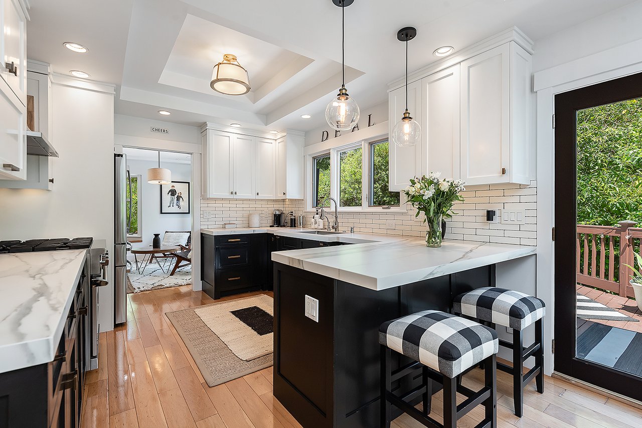 17 Nassau Ct