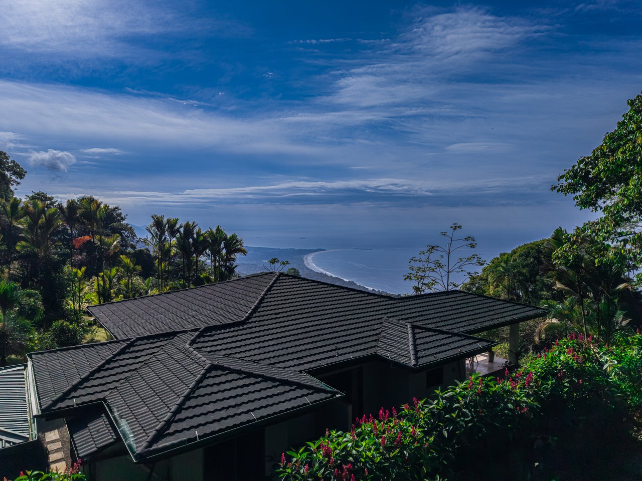 Ultra-Private Whale’s Tail View in Costa Verde Estates