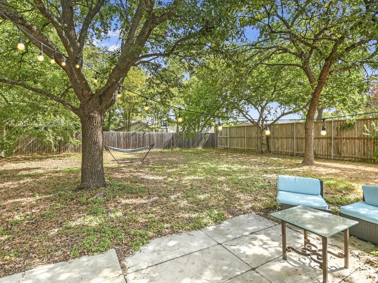 1404 Romeria DR