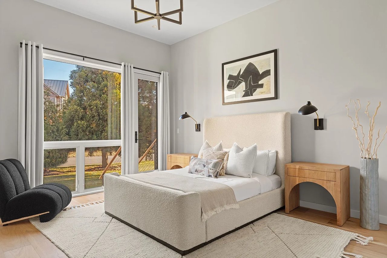6 Hamilton Dr