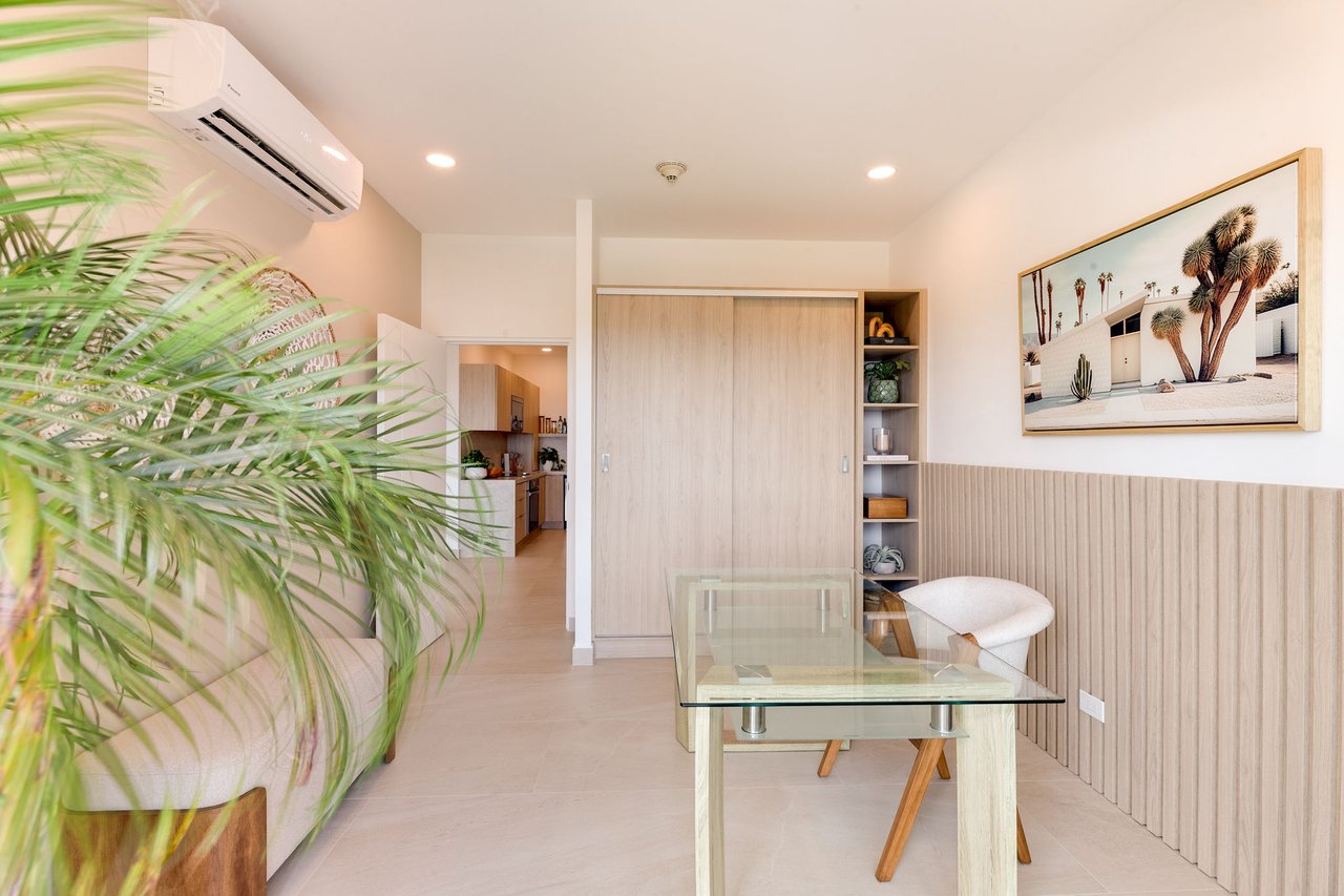 Ocean & Mountain View Modern Beach Condominium 