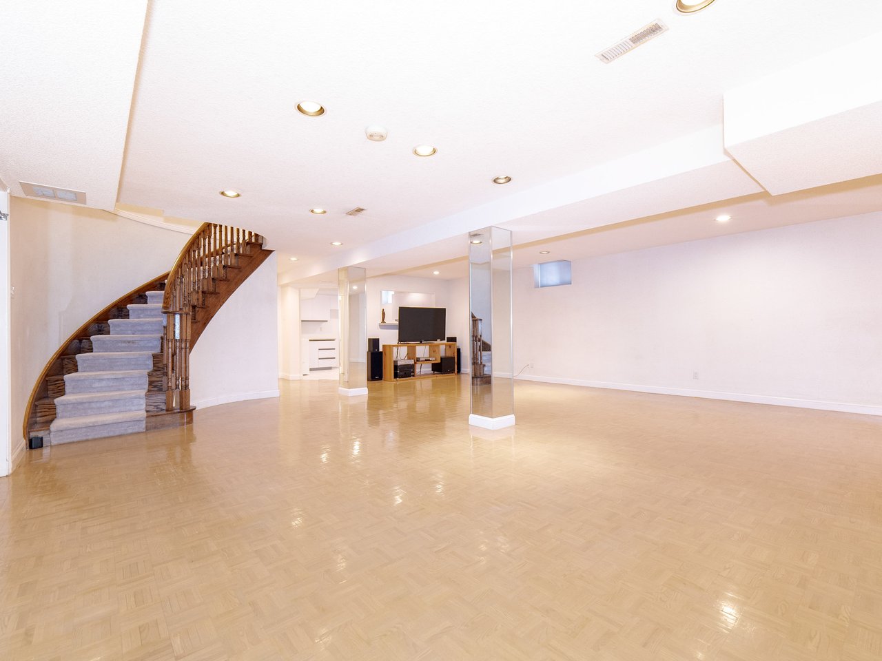 41 Montclair Road