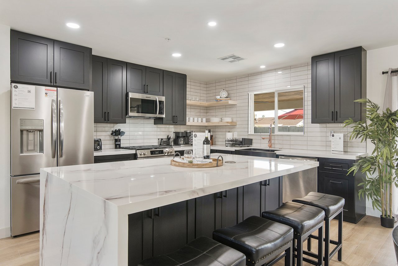 8419 E EDGEMONT AVE, Scottsdale, AZ 85257