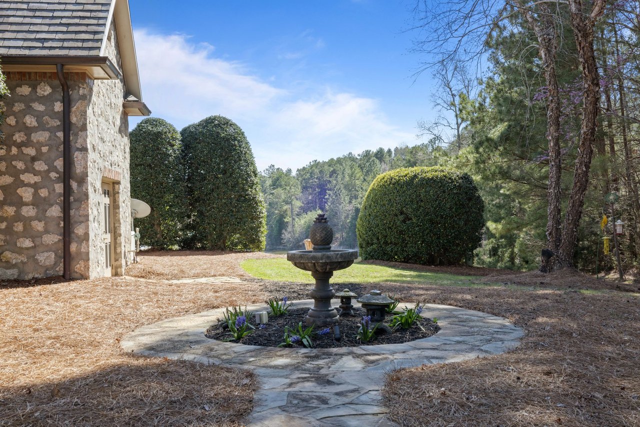 525 Lake Lynn Road