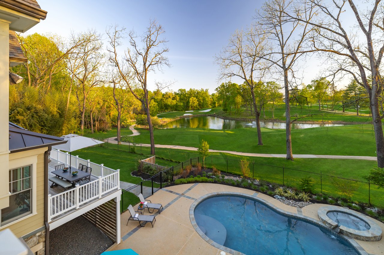 10006 Woodhill Road