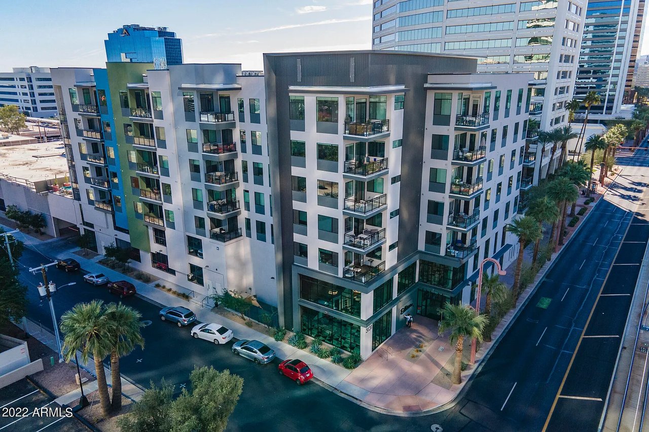 3131 N CENTRAL Avenue, 6017, Phoenix Unit: 6017
