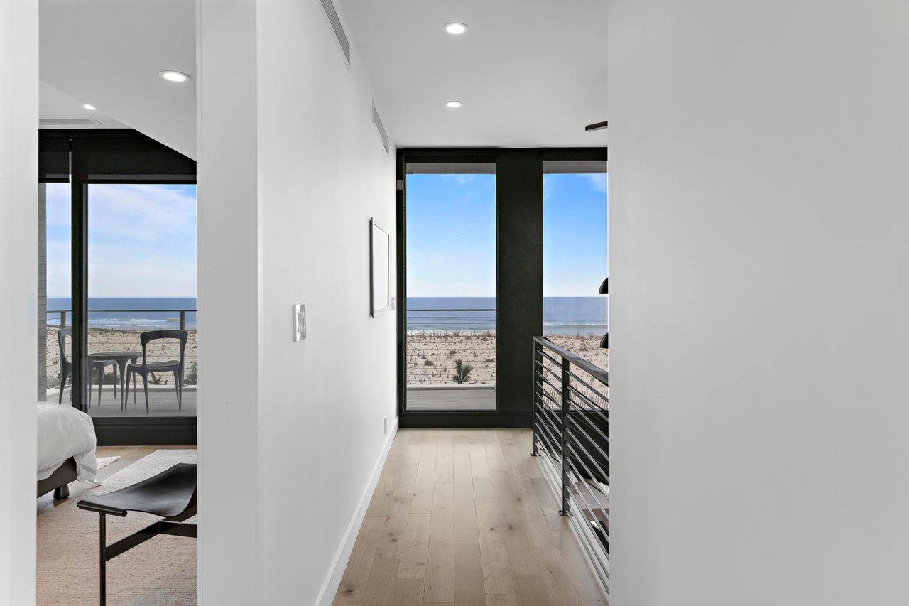 205 Stratford Avenue 