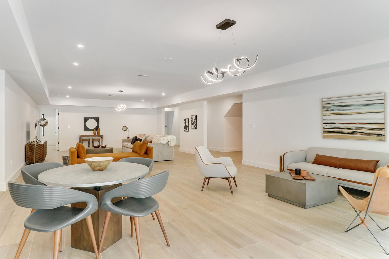 	  	1138 Basil Rd, Mclean, VA 22101