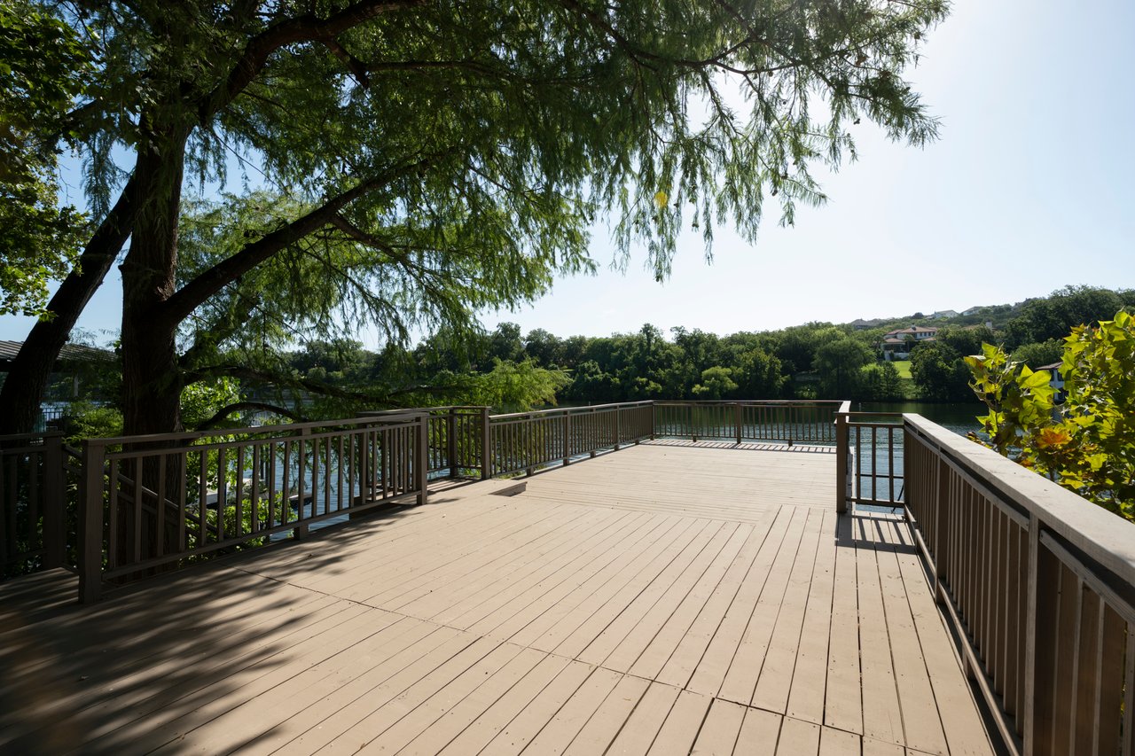 Lake Austin Waterfront