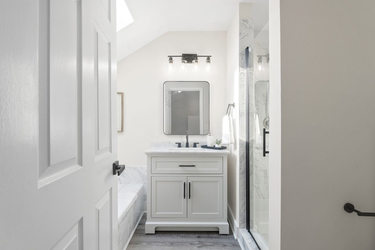 Best of Alexandria Living – 6540 River Tweed Lane