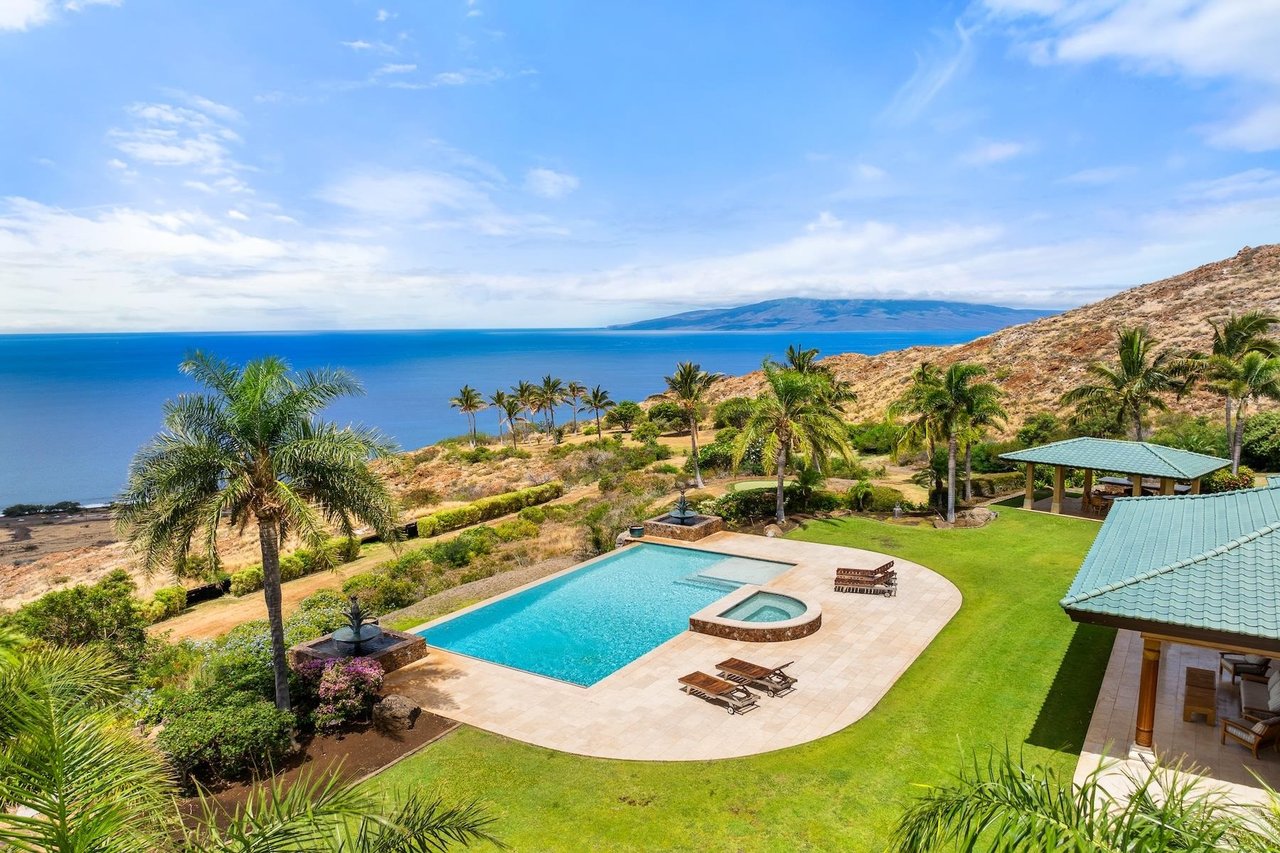 MAUI - LAHAINA - MAKILA NUI - 6,640 SQ FT RESIDENCE  52 ACRES OCEAN VIEW ESTATE - $11,500,000