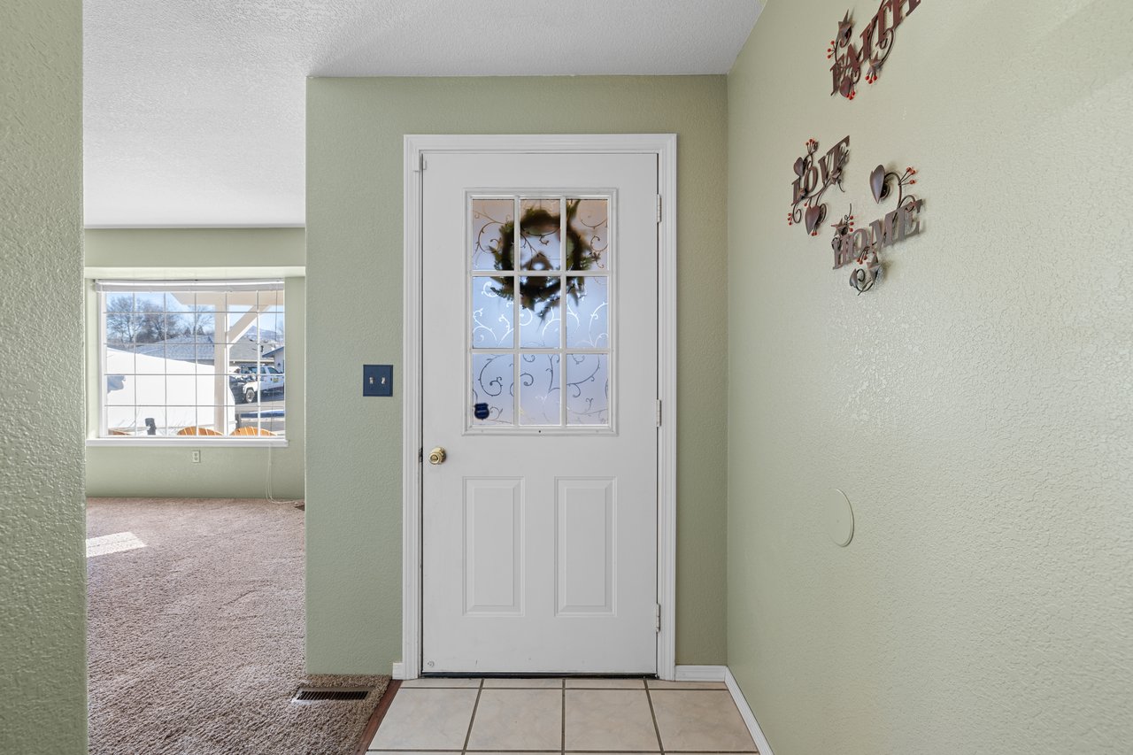 1426 Beekman