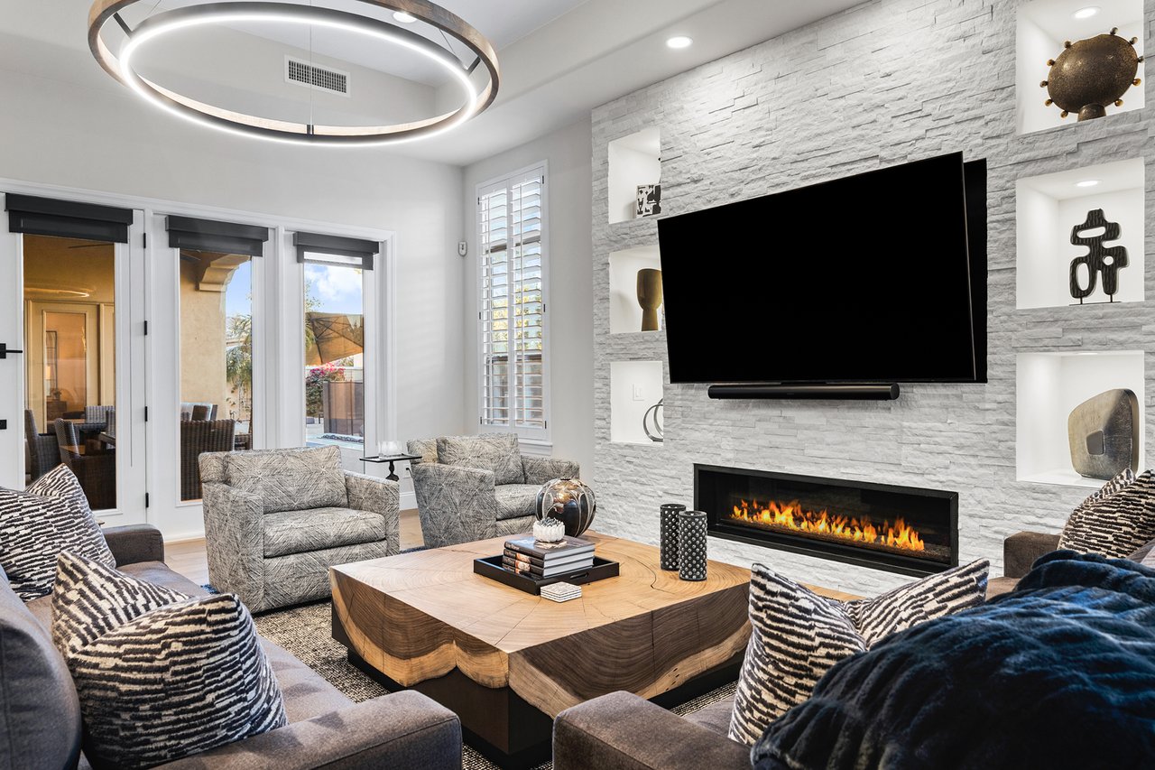 8832 E WETHERSFIELD Road