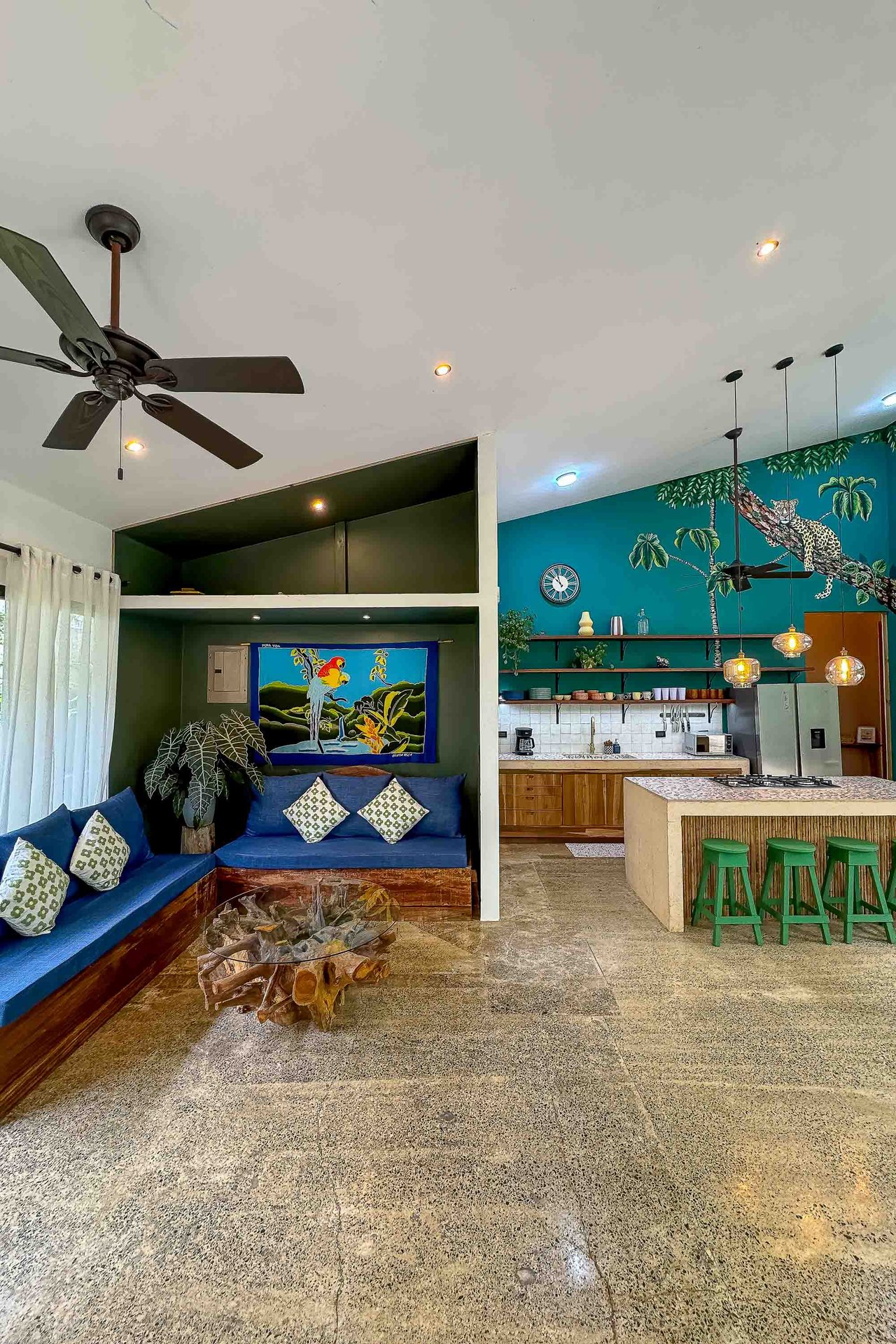 Furnished and Turnkey Home Rainforest Villa with Pool and Creek
