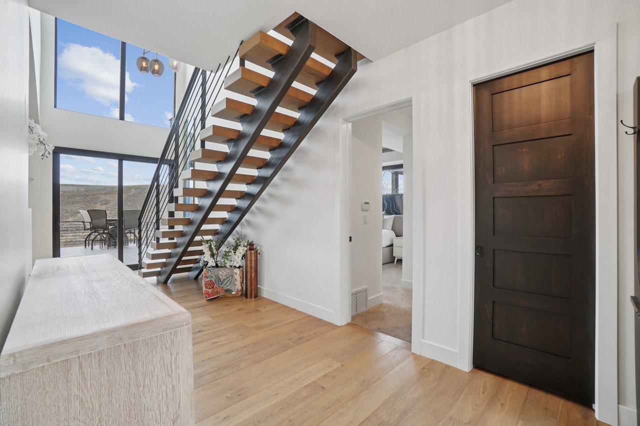 6768 Golden Bear Loop