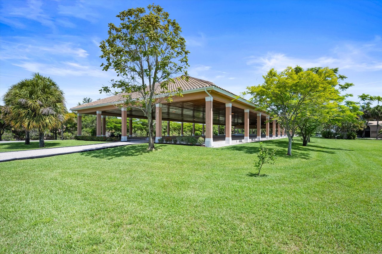 3287 Grande Road